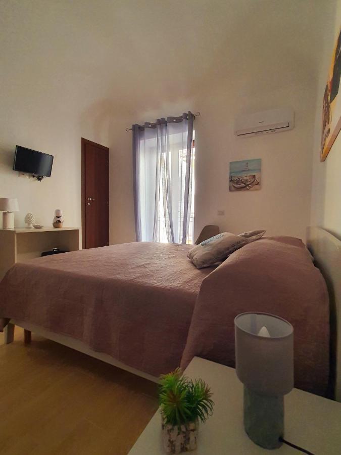La Casa Di Serafina Santo Stefano di Camastra Kültér fotó
